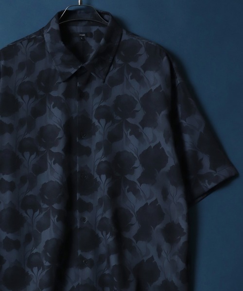ANPAS(アンパス)の「Georgette Total Pattern Print Big Silhouette Thickness Shirt/ジョーゼット 総柄プリント ビッグシルエット とろみシャツ セットアップ対応(シャツ/ブラウス・メンズ・ブラック系その他3/ホワイト系その他4/ワイン/ブラウン系その他/ブラック/ホワイト系その他2/ブルー/ホワイト×ブラック/ホワイト系その他5/アイボリー/ブラック系その他7/ホワイト系その他/ブラウン系その他3/ブラック系その他6/ブラック系その他4/ホワイト系その他3/ブラウン/ホワイト/ブラック×ブラック/ブラウン系その他2/ブラック系その他5/ベージュ/ブラック系その他/ブラック系その他2/ベージュ系その他/ホワイト系その他6/ブラック系/ブラック系1/ブラック系2/ブラウン系その他4・L/M)」の17枚目の写真
