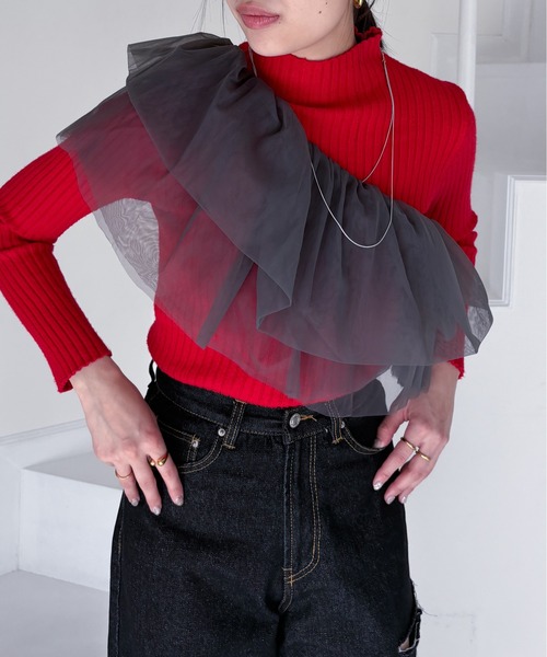 EPIMI E'PIMMY(エピミエピミー)の「2WAYチュールフリルキャミビスチェ(キャミソール・レディース・オフホワイト/グレー/グレイッシュベージュ/ブラック・MEDIUM)」の3枚目の写真