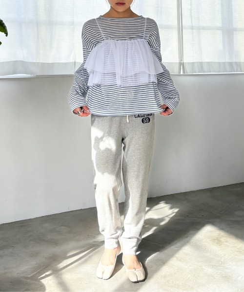 EPIMI E'PIMMY(エピミエピミー)の「2WAYチュールフリルキャミビスチェ(キャミソール・レディース・オフホワイト/グレー/グレイッシュベージュ/ブラック・MEDIUM)」の19枚目の写真