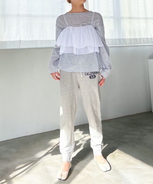 EPIMI E'PIMMY(エピミエピミー)の「2WAYチュールフリルキャミビスチェ(キャミソール・レディース・オフホワイト/グレー/グレイッシュベージュ/ブラック・MEDIUM)」の21枚目の写真