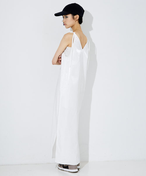 NOMINE（ノミネ）の「２WAY サテン リボン キャミワンピース▲NOMINE商品一覧は上のNOMINEタブをクリック▲（ワンピース・レディース・ホワイト/シルバー/ブラック・フリー）」の10枚目の写真