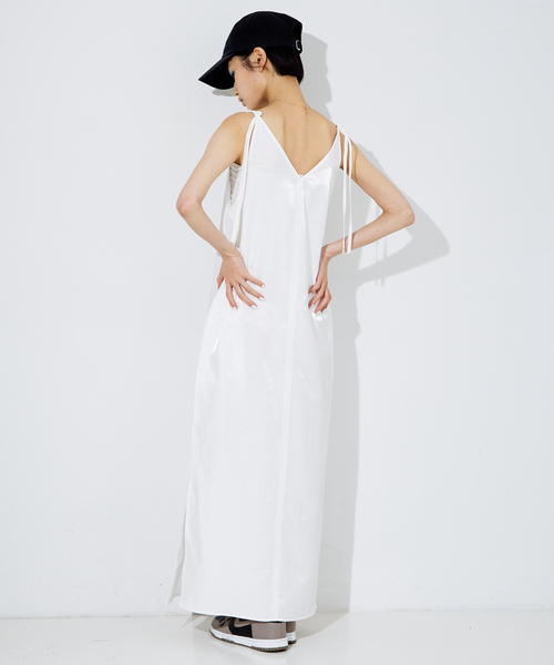 NOMINE（ノミネ）の「２WAY サテン リボン キャミワンピース▲NOMINE商品一覧は上のNOMINEタブをクリック▲（ワンピース・レディース・ホワイト/シルバー/ブラック・フリー）」の22枚目の写真