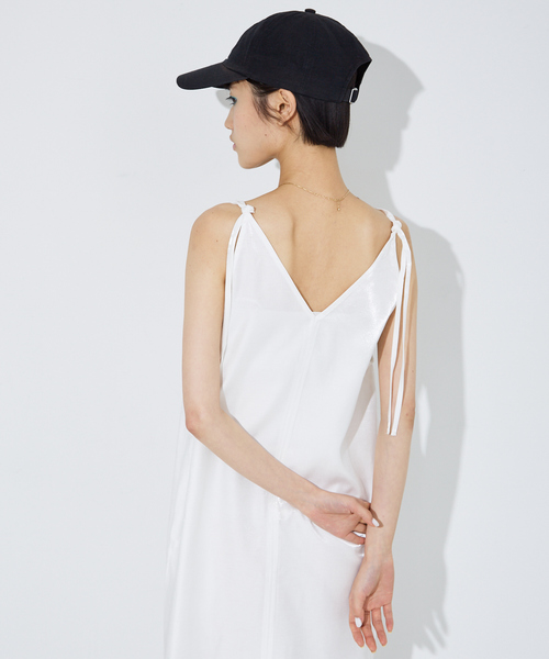 NOMINE（ノミネ）の「２WAY サテン リボン キャミワンピース▲NOMINE商品一覧は上のNOMINEタブをクリック▲（ワンピース・レディース・ホワイト/シルバー/ブラック・フリー）」の14枚目の写真