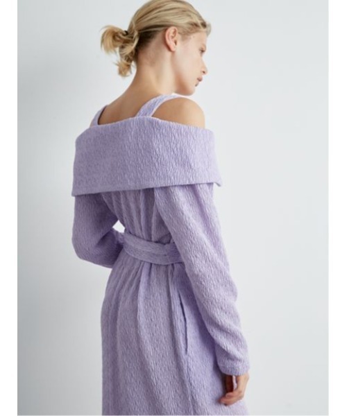styling/（スタイリング）の「オフショルダーカットワンピース 