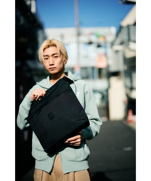EDGELINK(エッジリンク)の「EDGELINK/エッジリンク ノートワージー ショルダーバッグ 16L No.60121(ショルダーバッグ・メンズ・ブラック/グリーン/ベージュ・FREE)」の4枚目の写真
