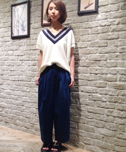 JOURNAL STANDARD（ジャーナルスタンダード）の「コットンウール チルデンベスト#（ニット/セーター・レディース・ネイビー/アイボリー・FREE）」の18枚目の写真