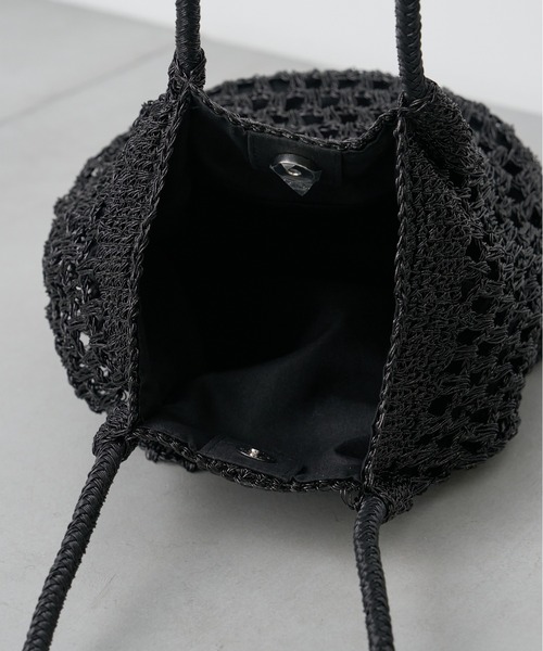 Actually（アクチュアリー）の「メタリックコードヤーン トートバッグ（トートバッグ・レディース・ブラック/シルバー・フリー）」の8枚目の写真