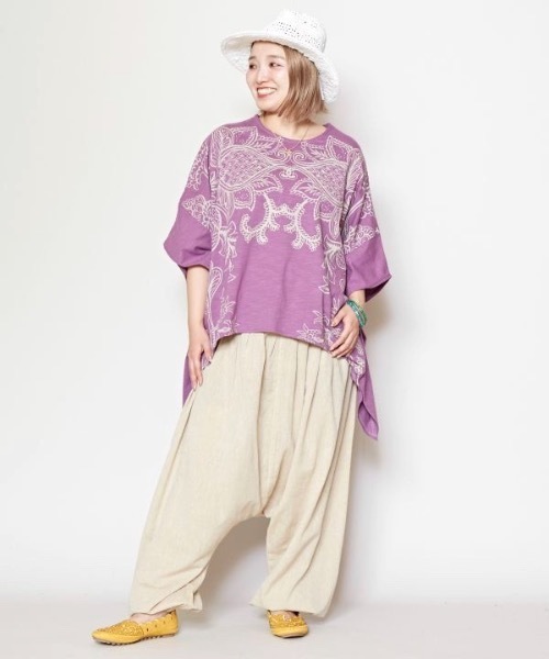 チャイハネ（チャイハネ）の「【チャイハネ】ラジャスタン変形Tシャツ（Tシャツ/カットソー・レディース・ホワイト/ブラック/イエロー/パープル/ベージュ・FREE）」の12枚目の写真