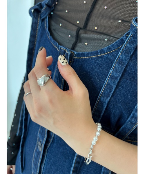 JUMELLE（ジュメロ）の「nuance pearl bracelet（ブレスレット・レディース・シルバー・FREE）」の3枚目の写真