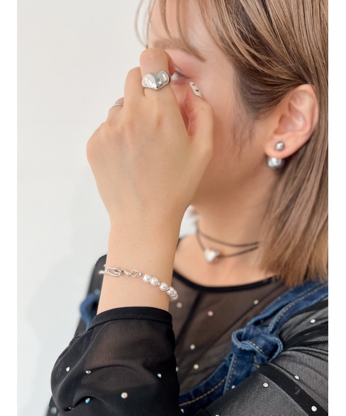 JUMELLE（ジュメロ）の「nuance pearl bracelet（ブレスレット・レディース・シルバー・FREE）」の9枚目の写真