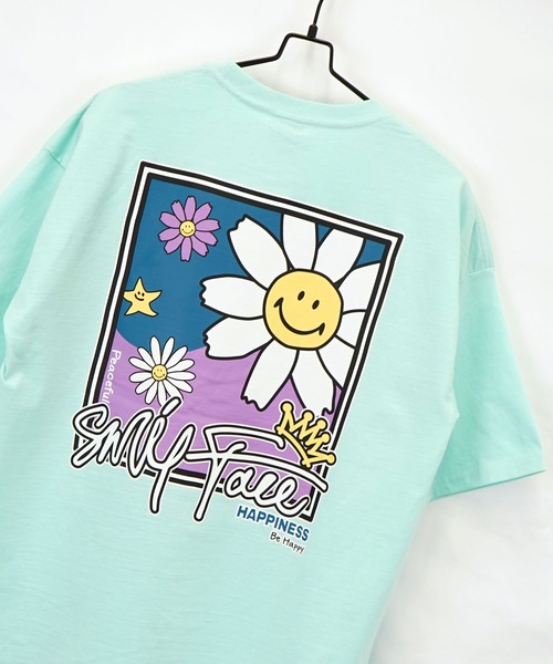 SMILEY FACE（スマイリーフェイス）の「【GROOVY STORE】SMILEY FACE オーバーサイズ ヘビーウエイト半袖Tシャツ（Tシャツ/カットソー・メンズ・ブラック/ブラック系その他2/グレイッシュベージュ/クリアグリーン/ホワイト系その他2/ブラック系その他3/グレー/杢グレー/ミント/ホワイト/ホワイト系その他3/ピンク/オフホワイト/レモンイエロー/ダークグリーン/ホワイト系その他4/ブラック系その他4/グリーン系その他/ネイビー/スミクロ・M/LL/L）」の16枚目の写真