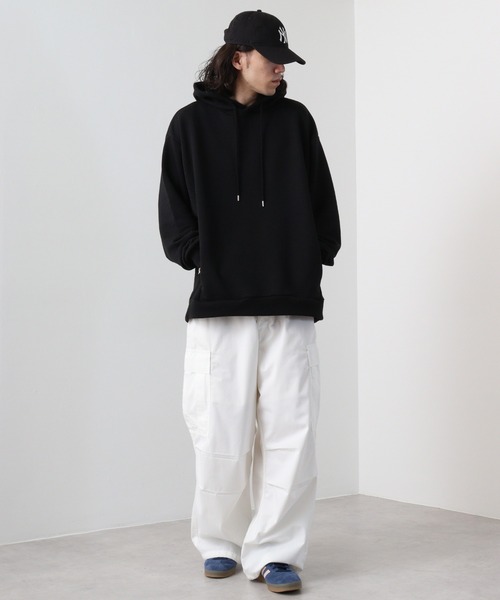 SUGGESTION(サジェッション)の「SUGGESTION ヘビーウエイトバルーンシルエット裏毛プルパーカー(パーカー・メンズ・アッシュグレー/グレイッシュベージュ/ブラック/グリーン/その他1/その他2・M/L)」の22枚目の写真