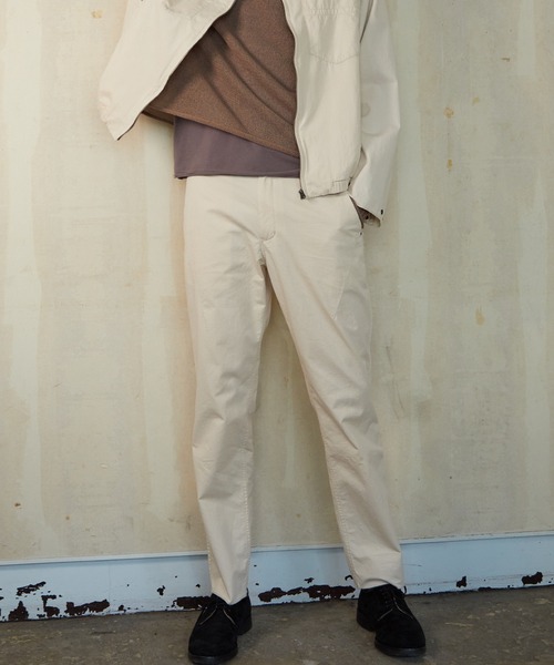 NUMBER (N)INE(ナンバーナイン)の「NUMBER (N)INE/ナンバーナイン CHAIN STITCH LOGO SLIM TAPERED WORK PANTS(チノパンツ・メンズ・ブラック/アイボリー・4/3/2)」の3枚目の写真