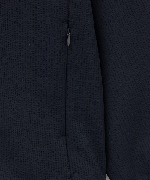 NAVY(ネイビー)の「NAVY FIT サッカーストレッチリブブルゾン(ブルゾン・メンズ・ネイビー/ブラック・S/M/L/XL)」の7枚目の写真
