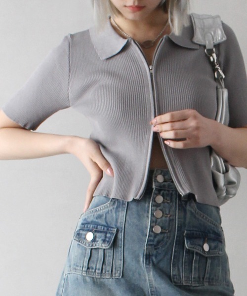 SpRay（スプレイ）の「リブダブルファスナークロップド丈トップス（Tシャツ/カットソー・レディース・グレー/ブラック/アイボリー/ブルー・FREE）」の3枚目の写真