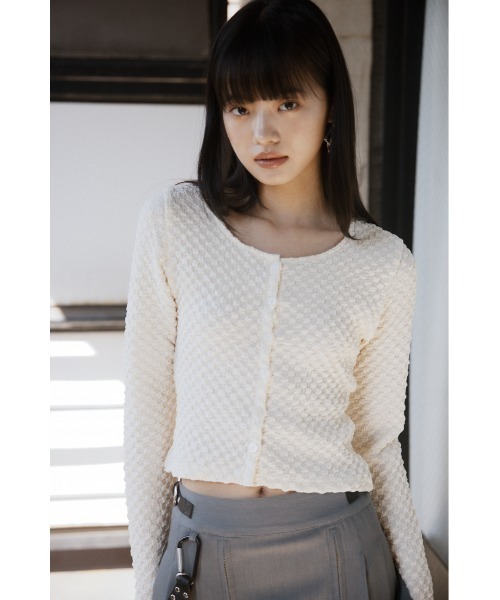 SLY（スライ）の「BUMPY CUT JQ C/D バンピー カット ジャガード カーディガン（カーディガン/ボレロ・レディース・ブラック/アイボリー/ブルー/ライトイエロー・FREE）」の12枚目の写真