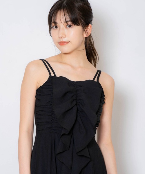 NOELA(ノエラ)の「シャーリングデザインキャミワンピ(ワンピース・レディース・ライトグリーン/ブラック/ラベンダー・M/S)」の4枚目の写真