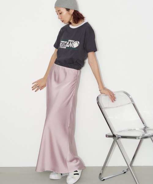 Auntie Rosa Holiday（アンティローザホリデー）の「ヴィンテージライクネップリンガーアメフトTEE（Tシャツ/カットソー・レディース・ホワイト系その他/チャコールグレー/オフホワイト・FREE）」の6枚目の写真