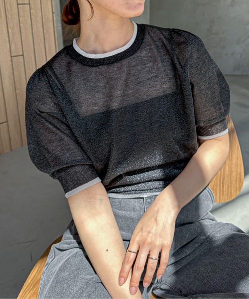 feepur（フェピュール）の「【ハンドウォッシャブル】バイカラーシアーパフニット（ニット/セーター・レディース・ブラック/オフホワイト/グレー・MEDIUM）」の6枚目の写真