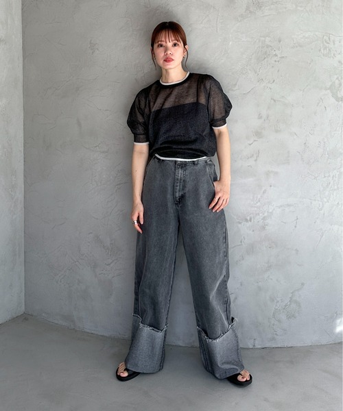 feepur（フェピュール）の「【ハンドウォッシャブル】バイカラーシアーパフニット（ニット/セーター・レディース・ブラック/オフホワイト/グレー・MEDIUM）」の8枚目の写真