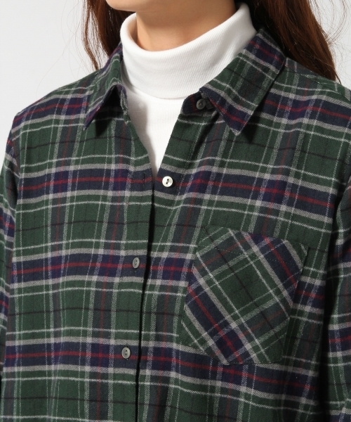 GLOBAL WORK（グローバルワーク）の「フランネル2WAYシャツ長袖/563544（シャツ/ブラウス・レディース・ネイビー/イエロー/グリーン/ホワイト系その他/オフホワイト/ホワイト/レッド・MEDIUM/LARGE/SMALL）」の18枚目の写真