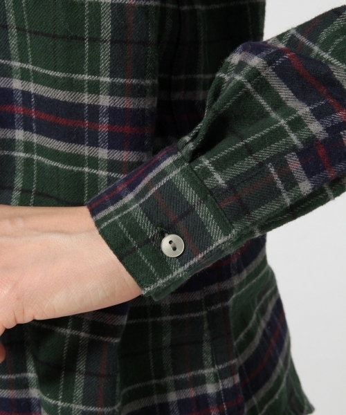 GLOBAL WORK（グローバルワーク）の「フランネル2WAYシャツ長袖/563544（シャツ/ブラウス・レディース・ネイビー/イエロー/グリーン/ホワイト系その他/オフホワイト/ホワイト/レッド・MEDIUM/LARGE/SMALL）」の20枚目の写真