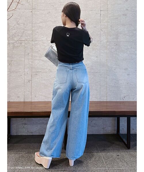 MERCURYDUO（マーキュリーデュオ）の「【ハローキティコラボ】配色ワンポイント刺繍Tシャツ（Tシャツ/カットソー・レディース・オフホワイト/ブラック・FREE）」の21枚目の写真