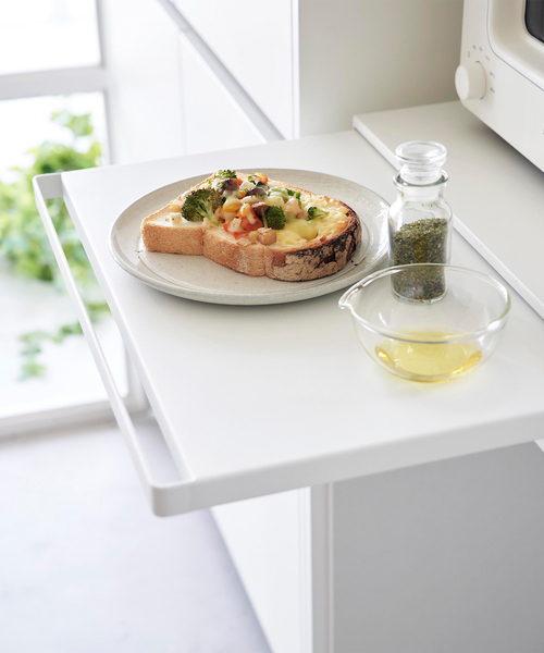山崎実業【TOWER/タワー】キッチン家電下スライドテーブル（食器）｜journal standard Furniture （ジャーナルスタンダードファニチャー）
