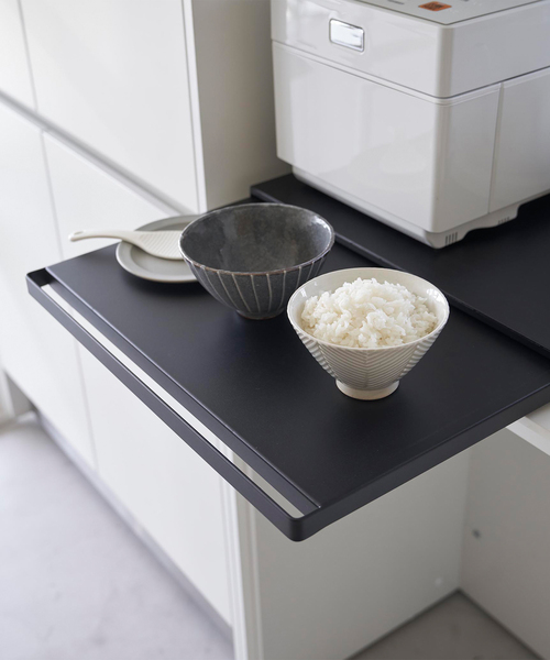 山崎実業【TOWER/タワー】キッチン家電下スライドテーブル（食器）｜journal standard Furniture （ジャーナルスタンダードファニチャー）