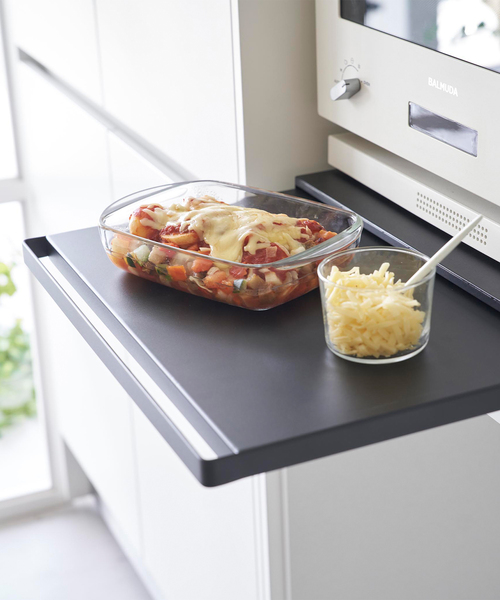山崎実業【TOWER/タワー】キッチン家電下スライドテーブル（食器）｜journal standard Furniture （ジャーナルスタンダードファニチャー）