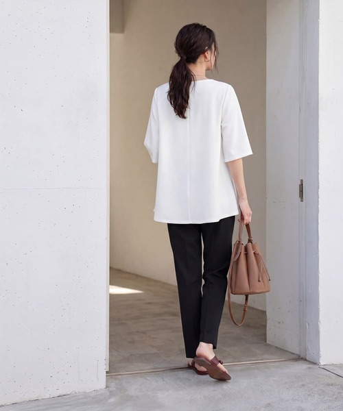 STYLE DELI(スタイルデリ)の「【Made in JAPAN】カットジョーゼット5分袖フレアブラウス(シャツ/ブラウス・レディース・ホワイト/ブラック/グレイッシュベージュ・FREE)」の8枚目の写真