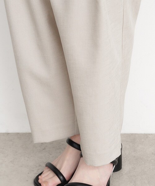 THE SHOP TK (ザ ショップ ティーケー )の「◆【脚長・美シルエット】麻調ハイウエストタックパンツ/洗濯機OK(その他パンツ・レディース・スミクロ/ナチュラル・12/13)」の14枚目の写真