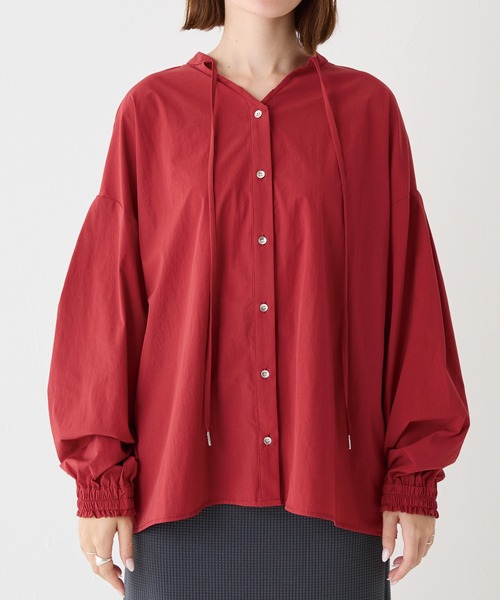 LAVEANGE（ラビアンジェ）の「【洗える】ギャザーフレアブラウス（シャツ/ブラウス・レディース・ボルドー/キャメル/ブラック・M/LL/3L/4L/5L）」の9枚目の写真