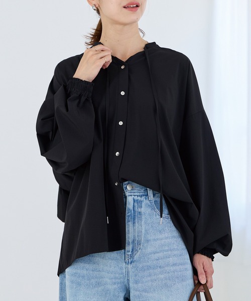 LAVEANGE（ラビアンジェ）の「【洗える】ギャザーフレアブラウス（シャツ/ブラウス・レディース・ボルドー/キャメル/ブラック・M/LL/3L/4L/5L）」の16枚目の写真