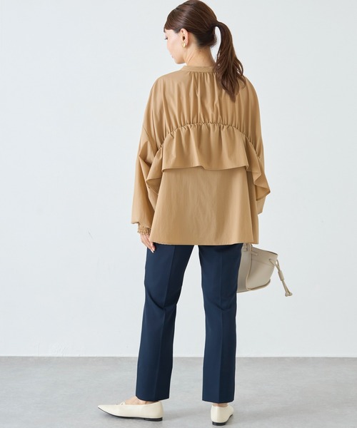 LAVEANGE（ラビアンジェ）の「【洗える】ギャザーフレアブラウス（シャツ/ブラウス・レディース・ボルドー/キャメル/ブラック・M/LL/3L/4L/5L）」の5枚目の写真