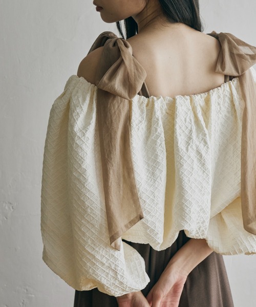 ECREL（エクレール）の「サテンジャガードバルーントップス（シャツ/ブラウス・レディース・アイボリー/ブラック・FREE）」の7枚目の写真