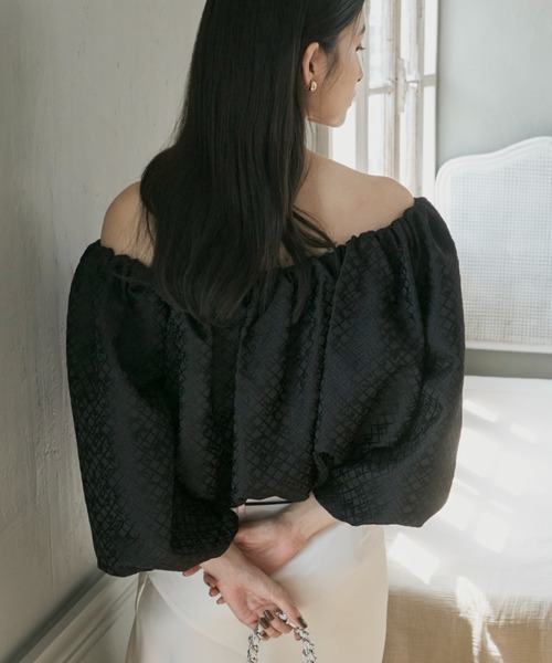 ECREL（エクレール）の「サテンジャガードバルーントップス（シャツ/ブラウス・レディース・アイボリー/ブラック・FREE）」の13枚目の写真