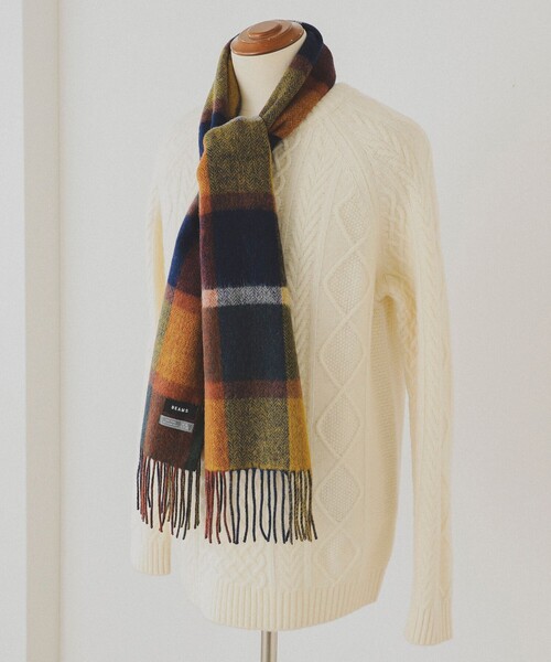 BEAMS(ビームス)の「リバーシブル ブロックチェック マフラー(マフラー・メンズ・チャコールグレー/ブラック/ネイビー・ONE SIZE)」の2枚目の写真