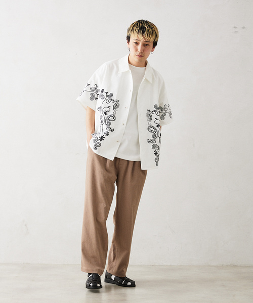 JOURNAL STANDARD relume（ジャーナルスタンダード　レリューム）の「エンブロイダリー ペイズリー 半袖シャツ（シャツ/ブラウス・メンズ・ホワイト/ライトグレー/ブラック/ボルドー・LARGE/MEDIUM）」の7枚目の写真