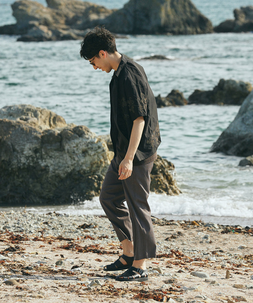 JOURNAL STANDARD relume（ジャーナルスタンダード　レリューム）の「エンブロイダリー ペイズリー 半袖シャツ（シャツ/ブラウス・メンズ・ホワイト/ライトグレー/ブラック/ボルドー・LARGE/MEDIUM）」の10枚目の写真