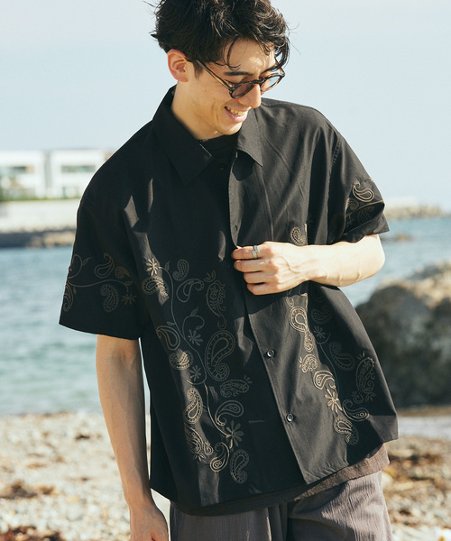 JOURNAL STANDARD relume（ジャーナルスタンダード　レリューム）の「エンブロイダリー ペイズリー 半袖シャツ（シャツ/ブラウス・メンズ・ホワイト/ライトグレー/ブラック/ボルドー・LARGE/MEDIUM）」の16枚目の写真