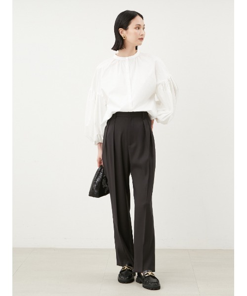 Mila Owen（ミラオーウェン）の「ボリュームスリーブ前後2wayブラウス（シャツ/ブラウス・レディース・その他/ネイビー/ホワイト・0/1）」の12枚目の写真