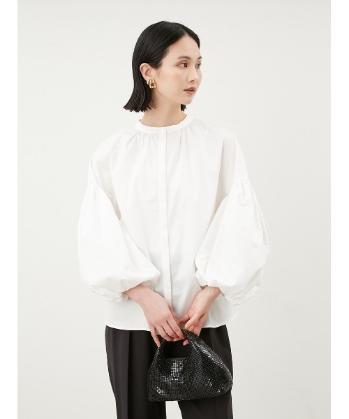 Mila Owen（ミラオーウェン）の「ボリュームスリーブ前後2wayブラウス（シャツ/ブラウス・レディース・その他/ネイビー/ホワイト・0/1）」の13枚目の写真