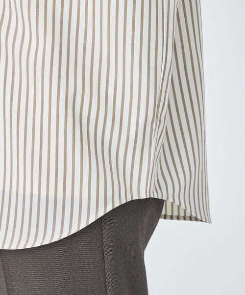 green label relaxing(グリーンレーベルリラクシング)の「ウォッシャブル ビエラ ストライプ バンドカラー 長袖 シャツ -防シワ-(シャツ/ブラウス・メンズ・ホワイト/ネイビー/ライトブルー・S/M/L/XL)」の13枚目の写真