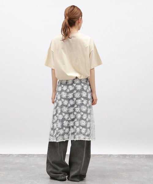 LAKOLE（ラコレ）の「アニマルプリント半袖T / 139551（Tシャツ/カットソー・レディース・レッド/グリーン/チャコール・FREE）」の6枚目の写真