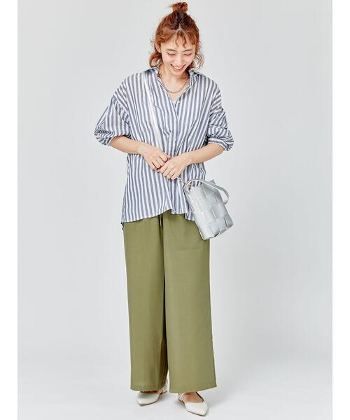 Lugnoncure（ルノンキュール）の「ゴム袖レギュラーシャツ（シャツ/ブラウス・レディース・オフホワイト/ネイビー/ベージュ・F）」の8枚目の写真