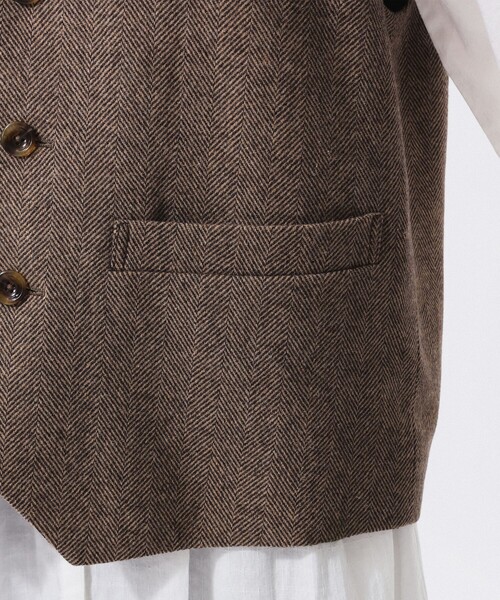 BEAMS BOY（ビームスボーイ）の「ヘリンボーン ツイル ベスト（ベスト・レディース・チャコールグレー/ブラウン・ONE SIZE）」の13枚目の写真