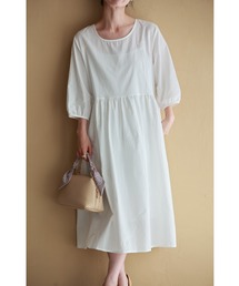 cawaii | 柔らかく羽刺繍が浮かぶミディアムワンピース（インナー付き）(ワンピース)