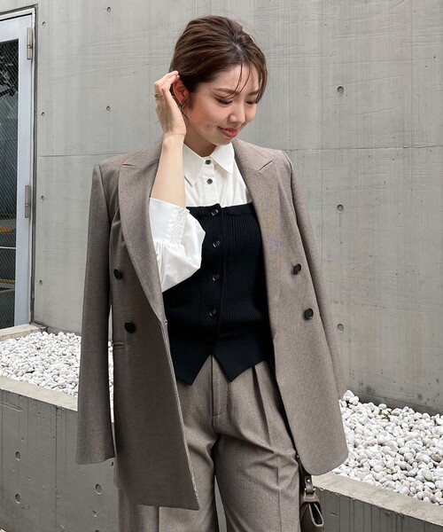 UNFILO(アンフィーロ)の「ニットビスチェ(その他トップス・レディース・グレー系/ブラック系・SMALL/MEDIUM)」の12枚目の写真