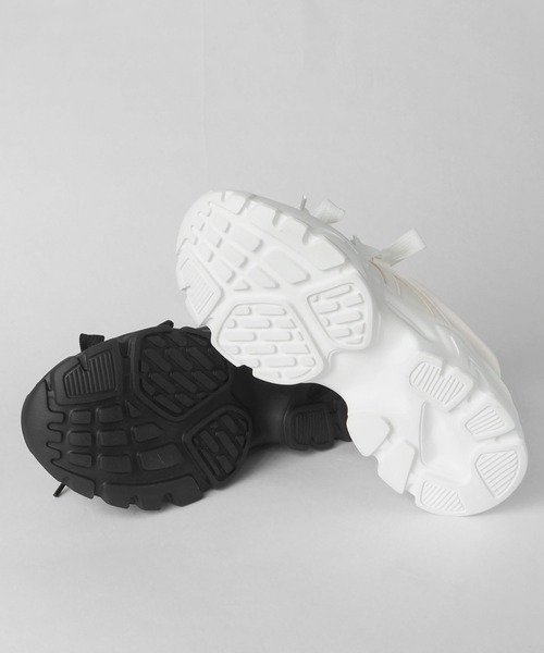 minia（ミニア）の「ダブルリボン厚底スニーカー（スニーカー・レディース・ホワイト/ブラック・M/L）」の3枚目の写真